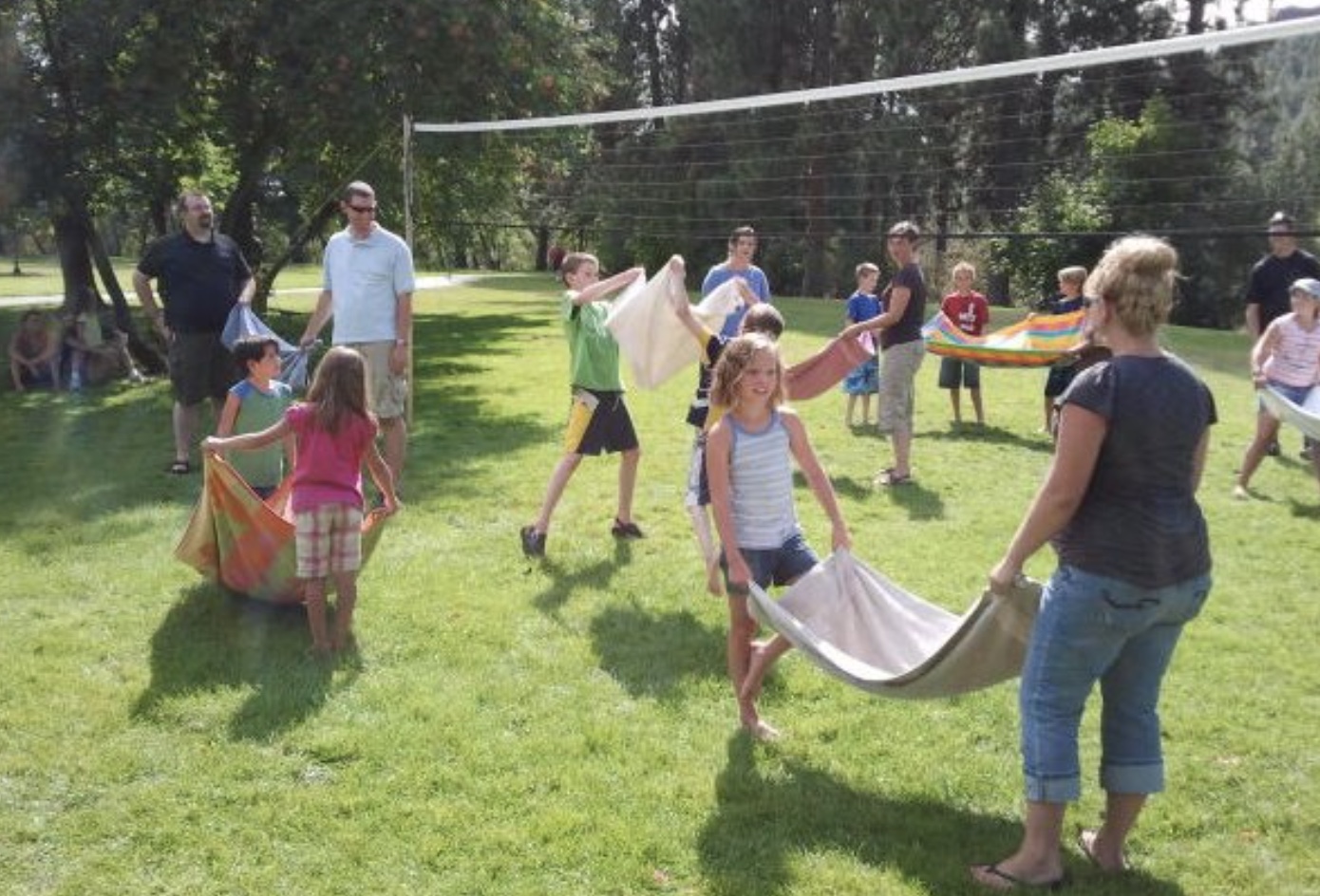15 Water Balloon Games For Splashing Good Time